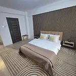 Apt43 Downtown Апартаменти *