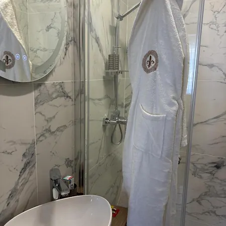 アパート Apt43 Downtown ブカレスト