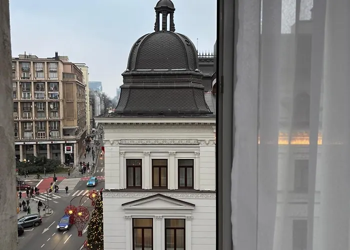 Apt43 Downtown Apartman *