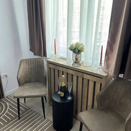 Apartment Apt43 Downtown *