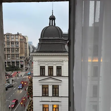 Apt43 Downtown Apartment *