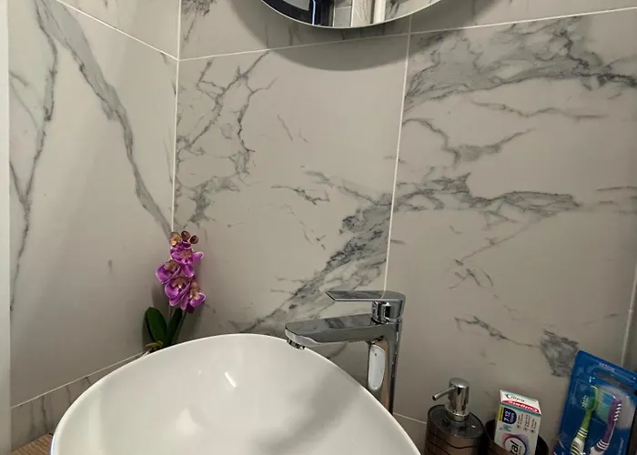 Apt43 Downtown * Bucureşti